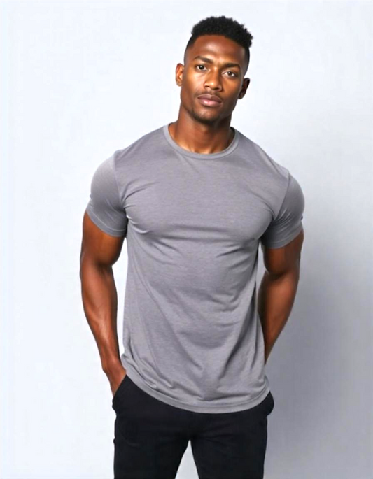 THE ATHLETIC BASIC T-SHIRT